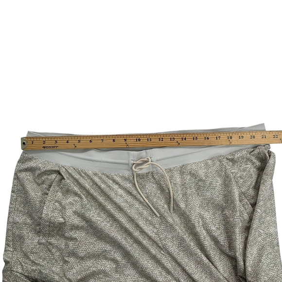 Athleta Pants Womens Plus Size 22 Ivory Venture Printed Cargo Pockets Athleisure - Picture 13 of 16